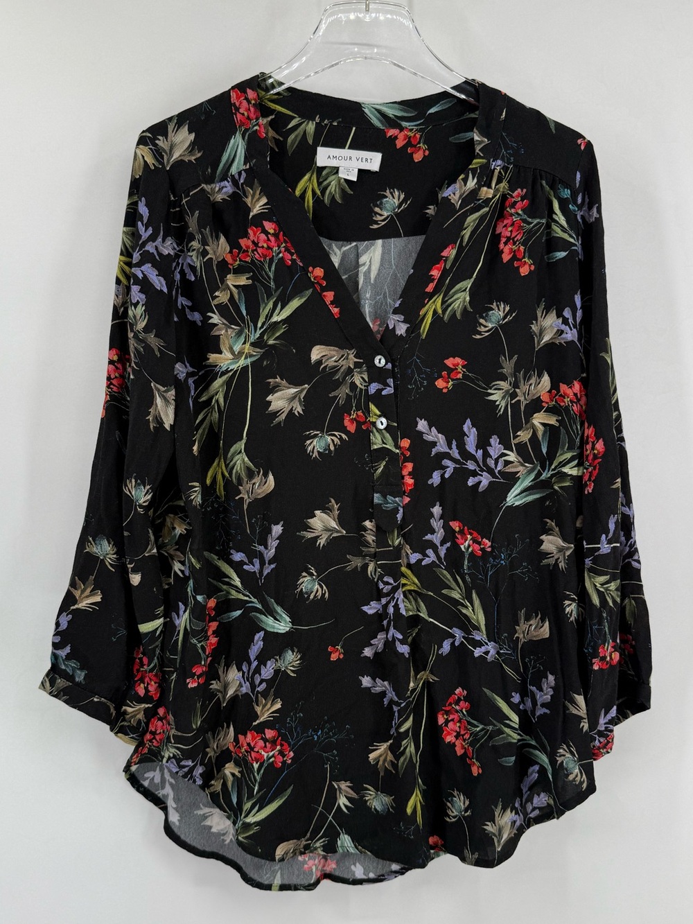 Amour Vert black floral print blouse size large